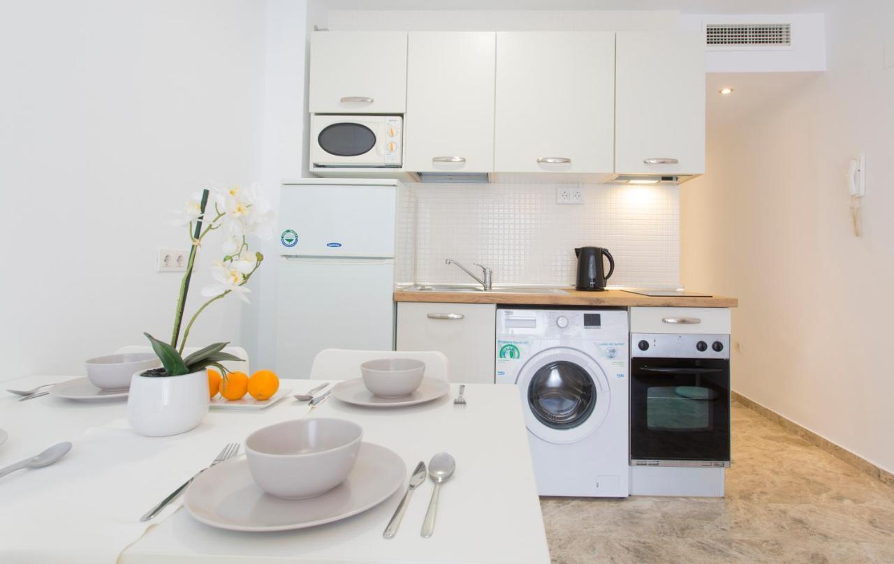 Apartamento Santuario De La Victoria マラガ エクステリア 写真