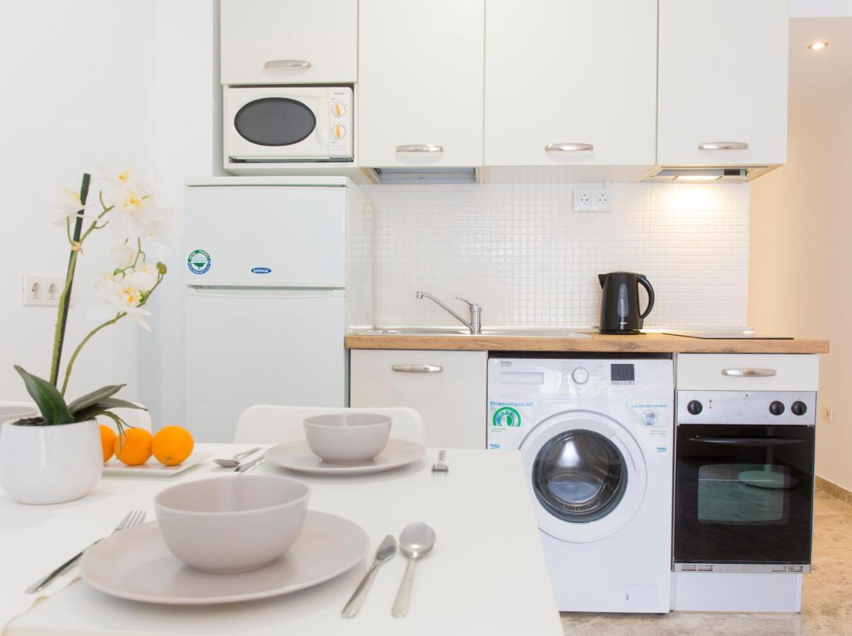 Apartamento Santuario De La Victoria マラガ エクステリア 写真