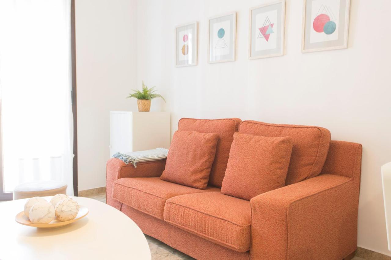 Apartamento Santuario De La Victoria マラガ エクステリア 写真