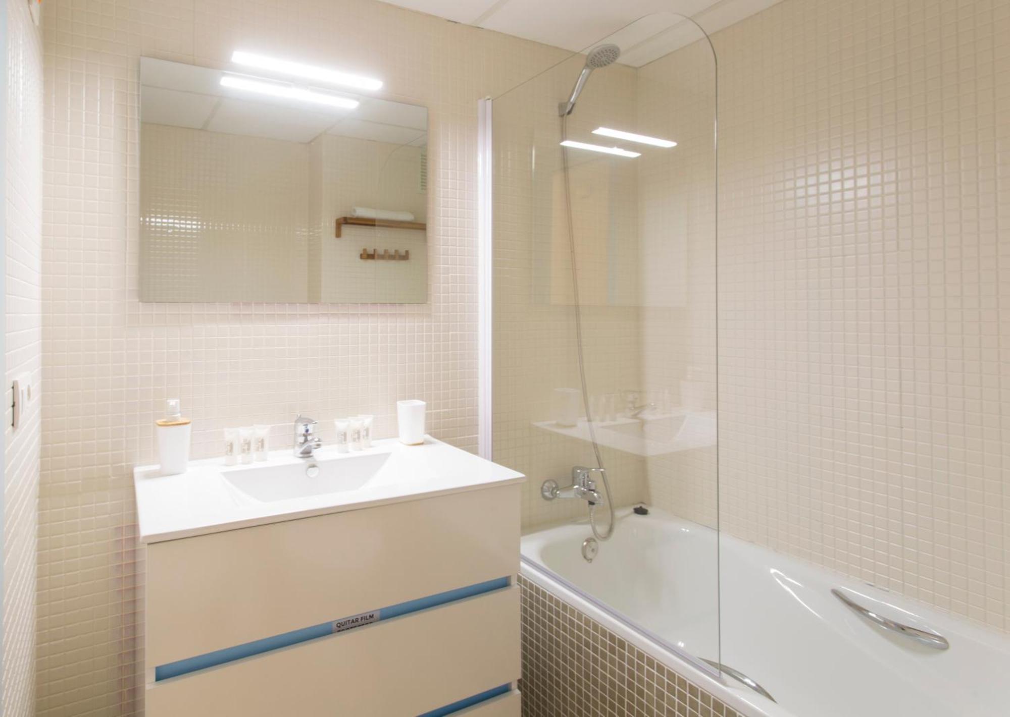 Apartamento Santuario De La Victoria マラガ エクステリア 写真